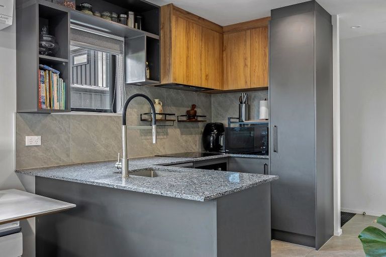 Photo of property in 10a Chatham Street, Addington, Christchurch, 8024