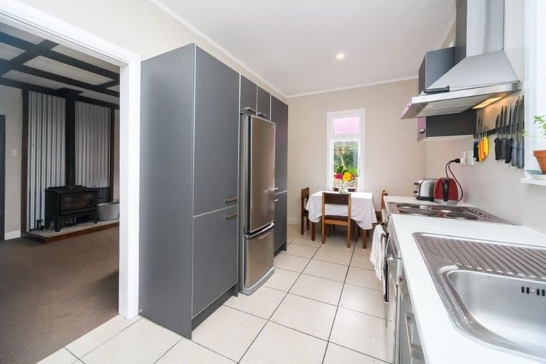 Photo of property in 510 Tremaine Avenue, Takaro, Palmerston North, 4410