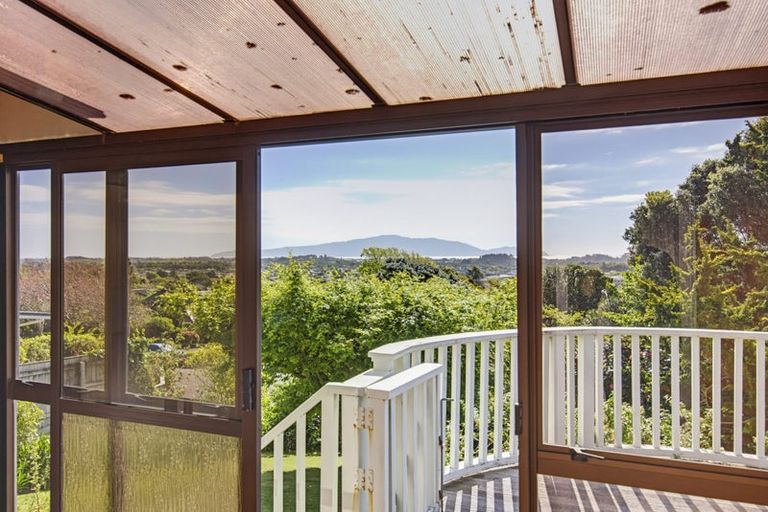 Photo of property in 107 Winara Avenue, Waikanae, 5036