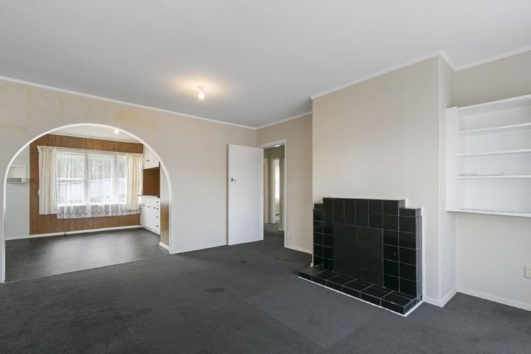 Photo of property in 19 Castlerea Street, Wainuiomata, Lower Hutt, 5014