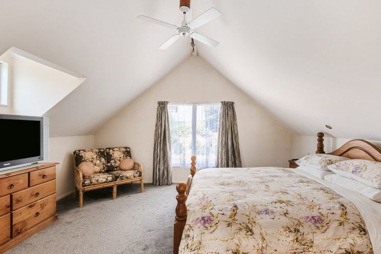 Photo of property in 1 Grasmere Way, Bethlehem, Tauranga, 3110