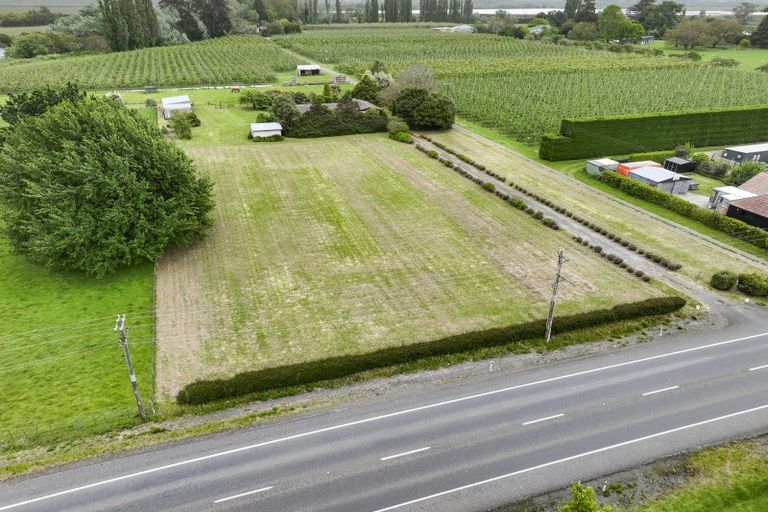 Photo of property in 72 Main Rd Clive, Clive, 4102