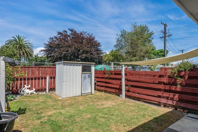 Photo of property in 72b Queen Street West, Levin, 5510