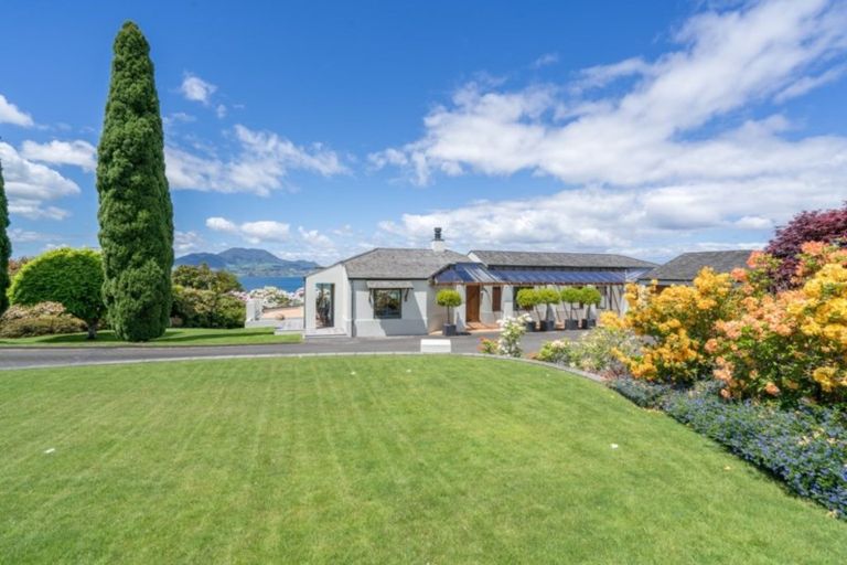Photo of property in 27 Wakeman Road, Acacia Bay, Taupo, 3330