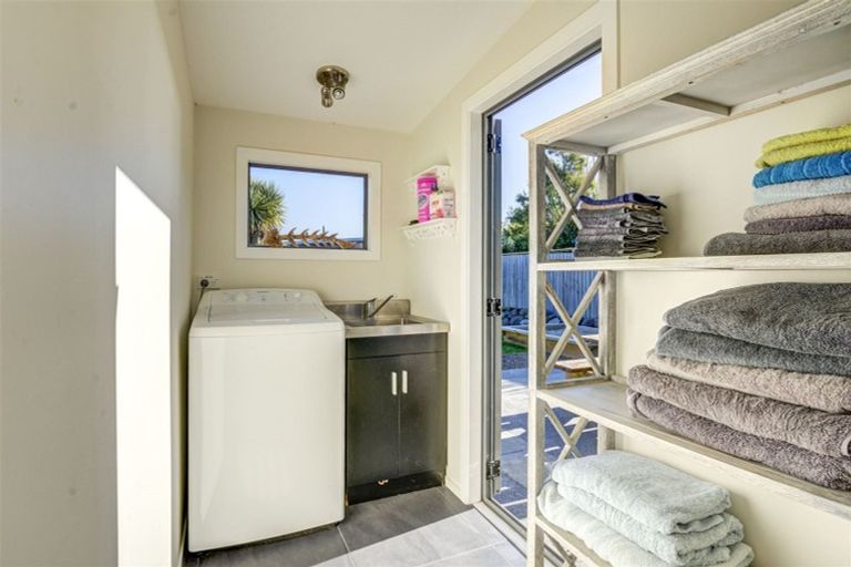 Photo of property in 7 Swindells Road, Waikuku Beach, 7473