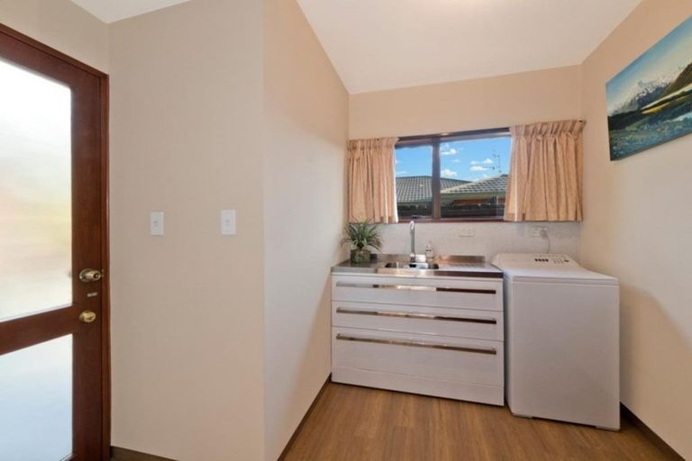 Photo of property in 12 Kildare Terrace, Lincoln, 7608