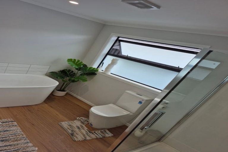 Photo of property in 26 Castletown Street, Wallaceville, Upper Hutt, 5018