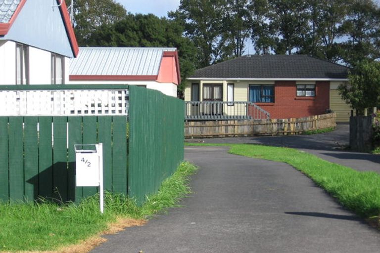 Photo of property in 6a Ireland Place, Ranui, Auckland, 0612