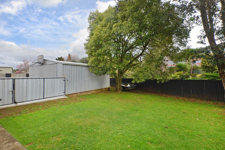 Photo of property in 14 Carr Street, Te Kamo, Whangarei, 0112