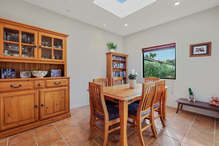 Photo of property in 14 Heathvale Place, Heathcote Valley, Christchurch, 8022