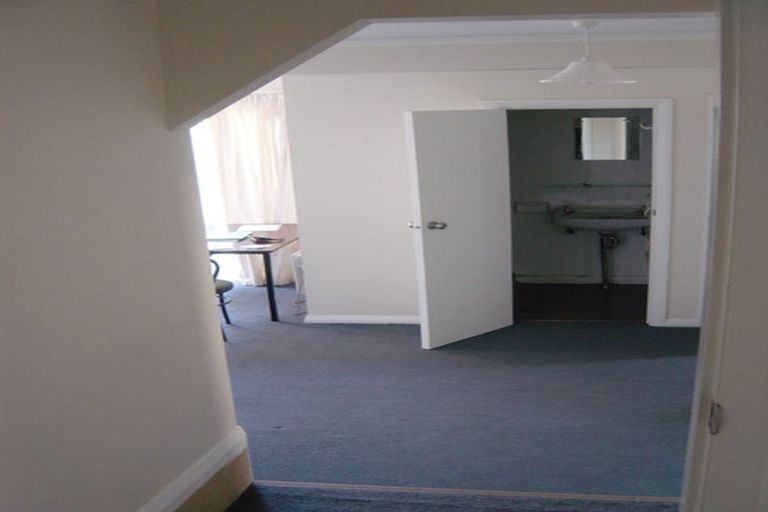 Photo of property in 21 Plunket Street, Kelburn, Wellington, 6012