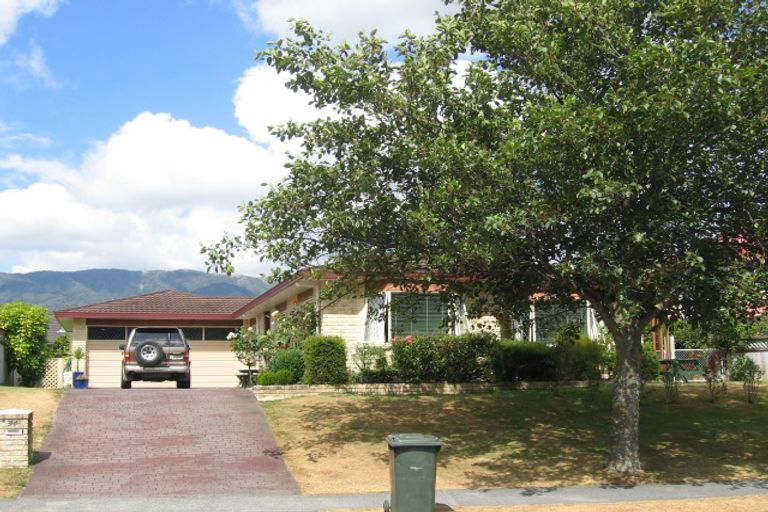 Photo of property in 34 Clearwater Terrace, Brown Owl, Upper Hutt, 5018