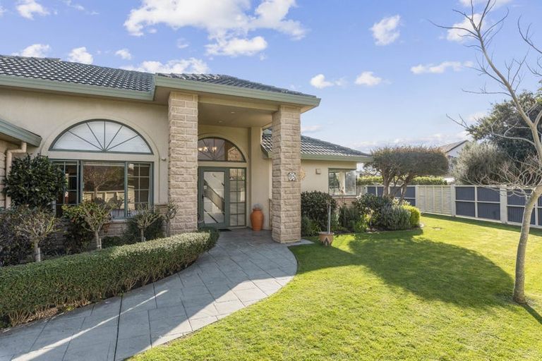 Photo of property in 95 Cedar Drive, Paraparaumu Beach, Paraparaumu, 5032