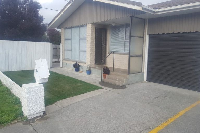 Photo of property in 1 Cheviot Street, Spreydon, Christchurch, 8024