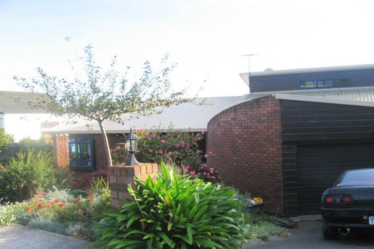 Photo of property in 45 Bosun Terrace, Whitby, Porirua, 5024