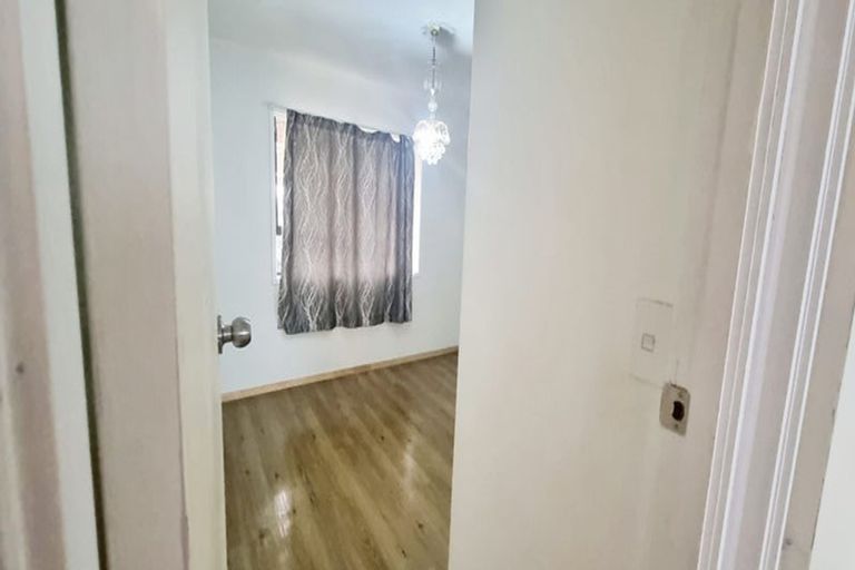 Photo of property in 1/45 Pah Road, Papatoetoe, Auckland, 2025