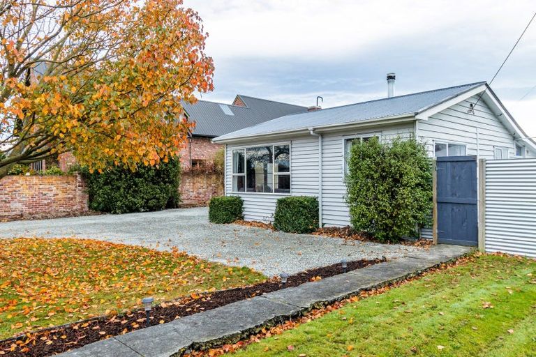 Photo of property in 18 Saint Leonards Road, Temuka, 7920
