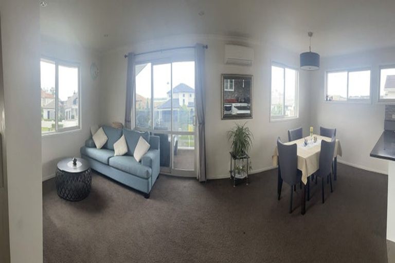 Photo of property in 50 Milano Boulevard, Karaka, Papakura, 2113