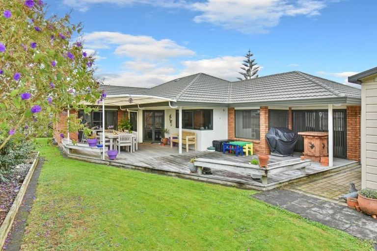 Photo of property in 9 Dan Bryant Place, Pukekohe, 2120