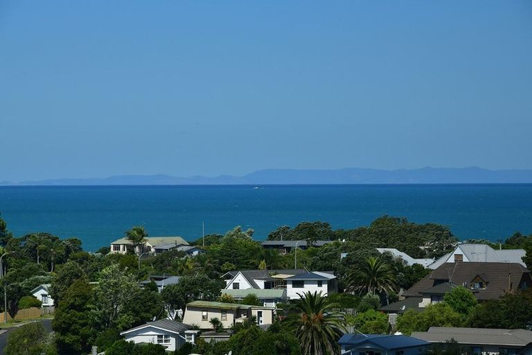 Photo of property in 2/25 Little Barrier Avenue, Manly, Whangaparaoa, 0930