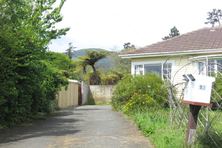 Photo of property in 2/11 Sadlier Street, Stoke, Nelson, 7011