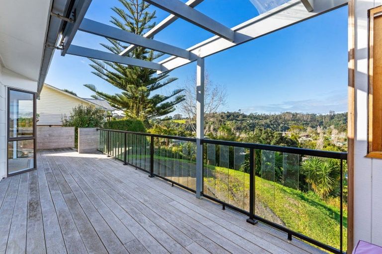 Photo of property in 45 Stillwater Crescent, Stillwater, Silverdale, 0993