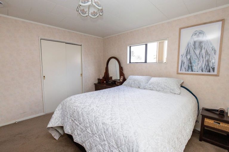 Photo of property in 5 Parfitt Place, Ngatea, 3503