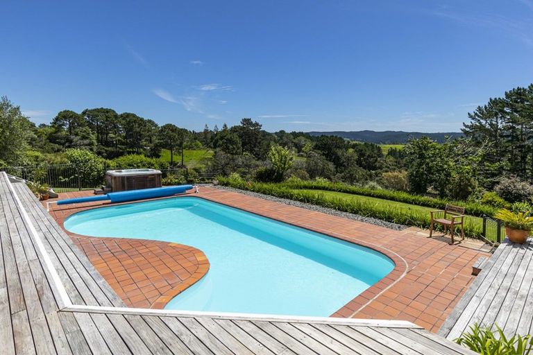 Photo of property in 172 Glenmore Road, Coatesville, Albany, 0793