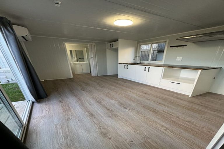 Photo of property in 7 Ross Grove, Paraparaumu, 5032