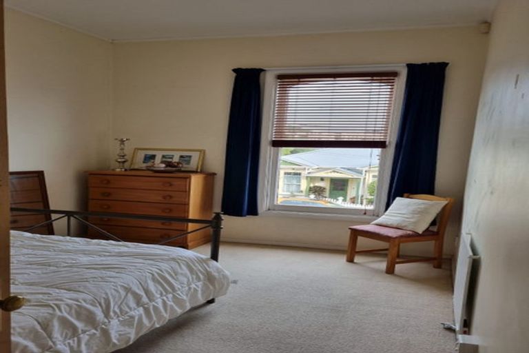 Photo of property in 83 Pirie Street, Mount Victoria, Wellington, 6011