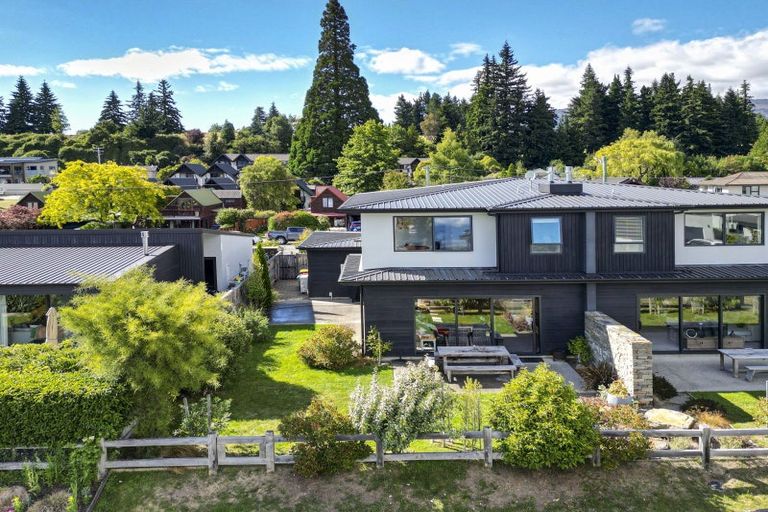 Photo of property in 45 Tenby Street, Wanaka, 9305