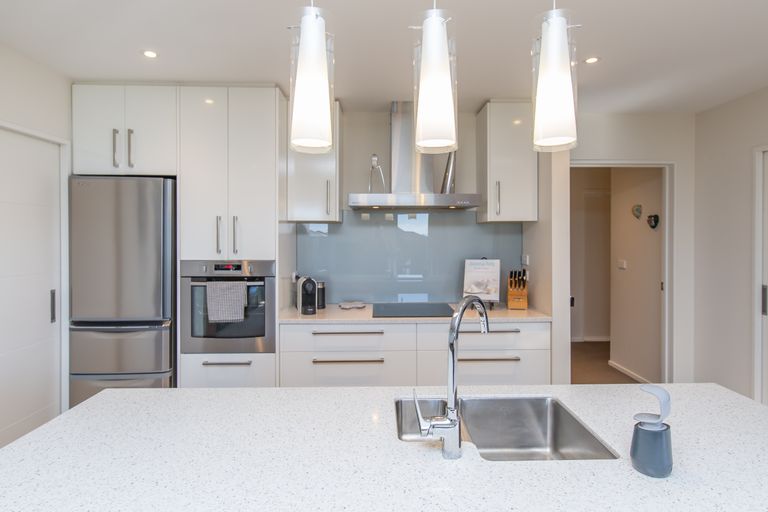 Photo of property in 2 Puriri Street, Pegasus, 7612