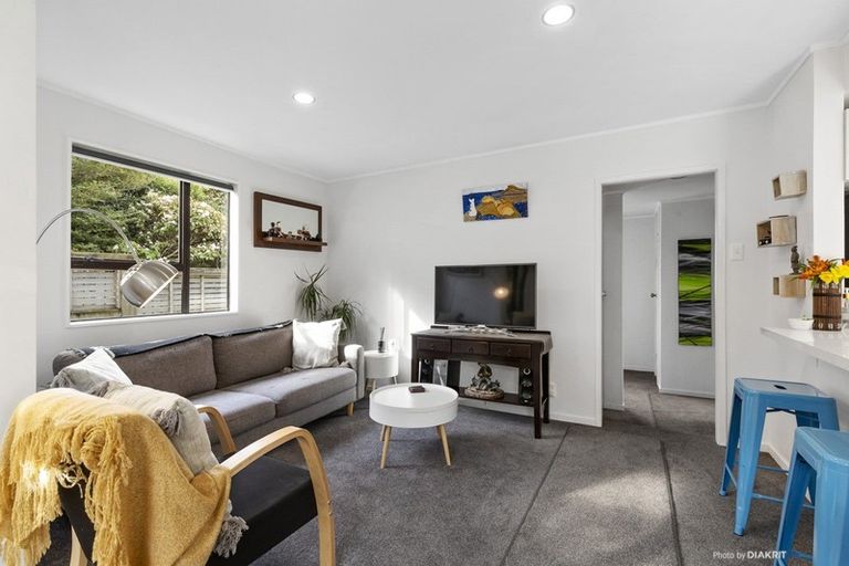 Photo of property in 11a Monowai Road, Johnsonville, Wellington, 6037