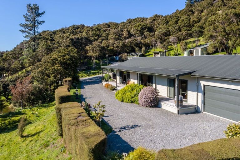 Photo of property in 91 Boar Bush Gully Road, Featherston, 5710