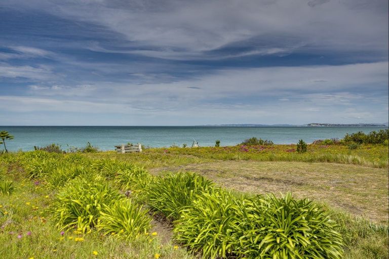 Photo of property in 260 Whirinaki Road, Eskdale, Napier, 4182