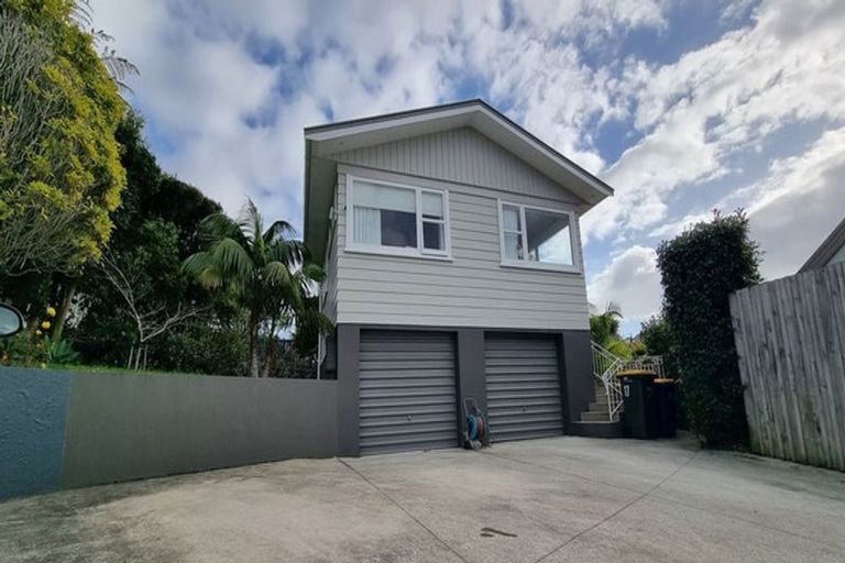 Photo of property in 24 Bevyn Street, Castor Bay, Auckland, 0620