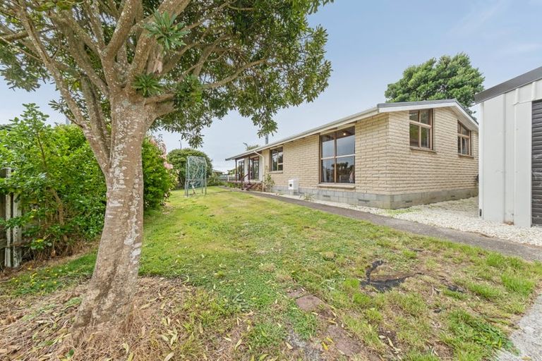 Photo of property in 40 Ihaia Street, Waitara, 4320