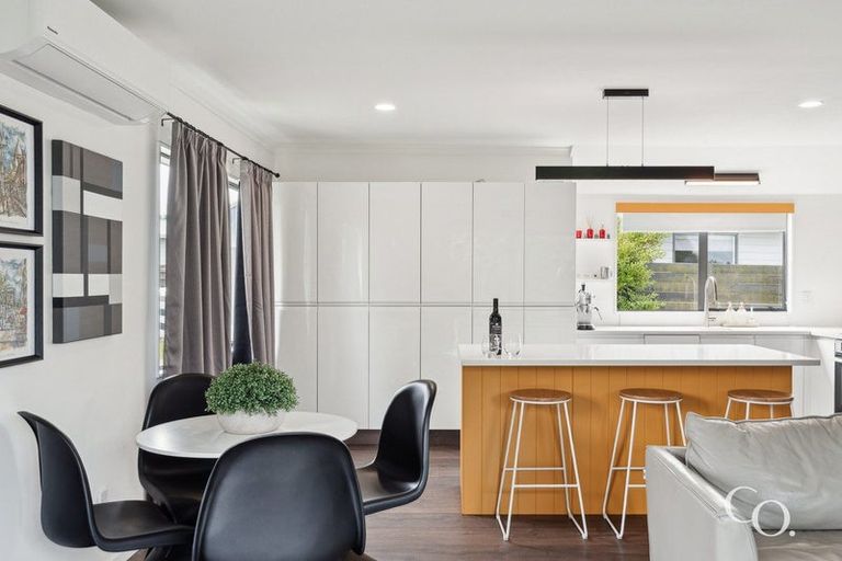 Photo of property in 10a College Place, Poike, Tauranga, 3112