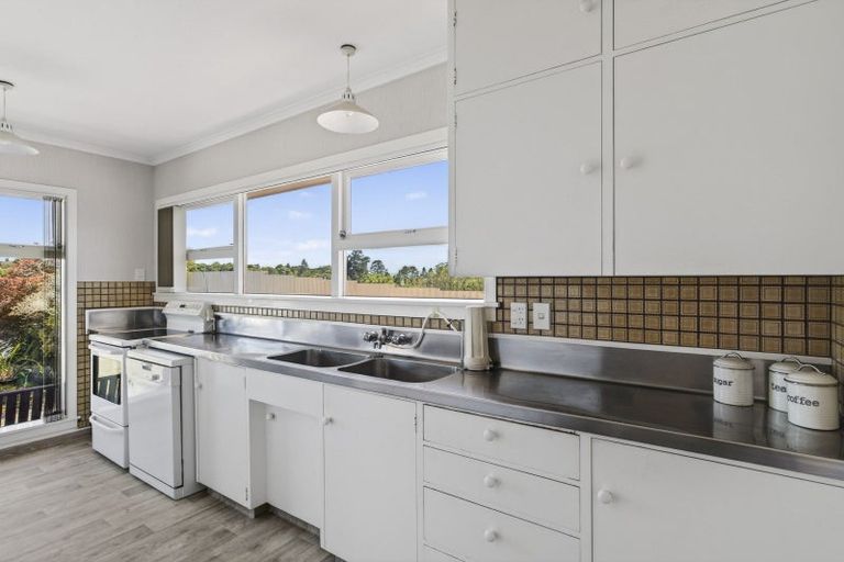 Photo of property in 12 Junction Street, Welbourn, New Plymouth, 4310