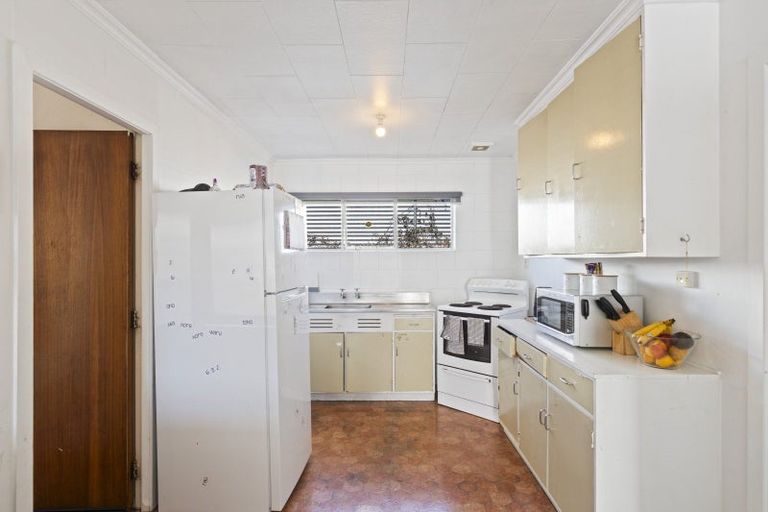 Photo of property in 30 Standish Street, Inglewood, 4330