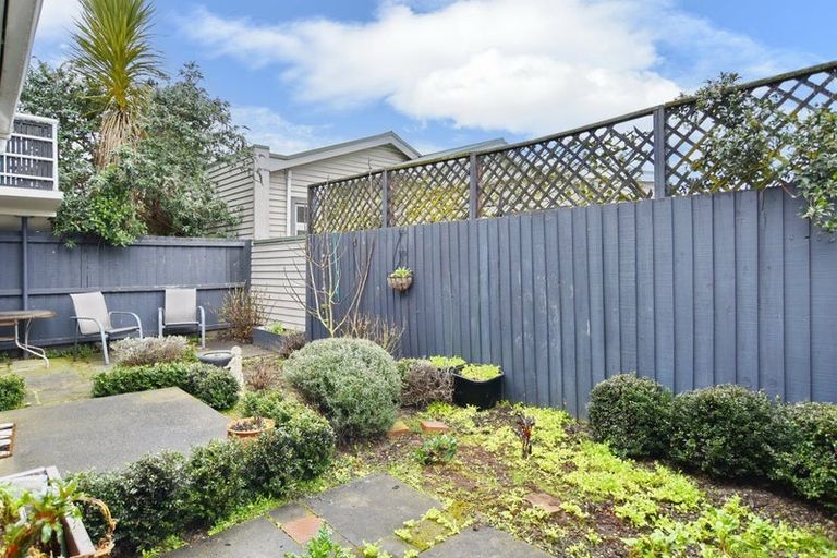 Photo of property in 4/11 Burns Street, Sydenham, Christchurch, 8023