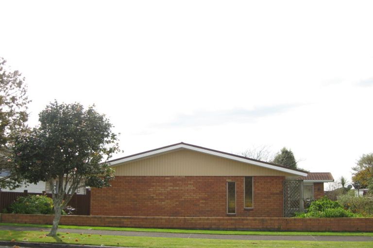 Photo of property in 20 Wesley Avenue, Frankleigh Park, New Plymouth, 4310