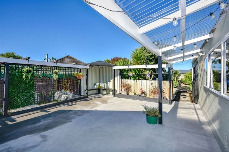 Photo of property in 41 Effingham Street, North New Brighton, Christchurch, 8083
