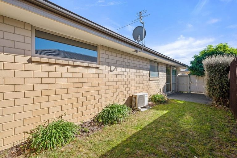 Photo of property in 42 Thackeray Place, Waltham, Christchurch, 8023