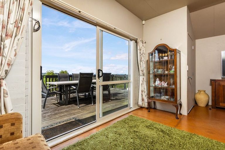 Photo of property in 38b Pipitiwai Drive, Helensville, Kaukapakapa, 0871