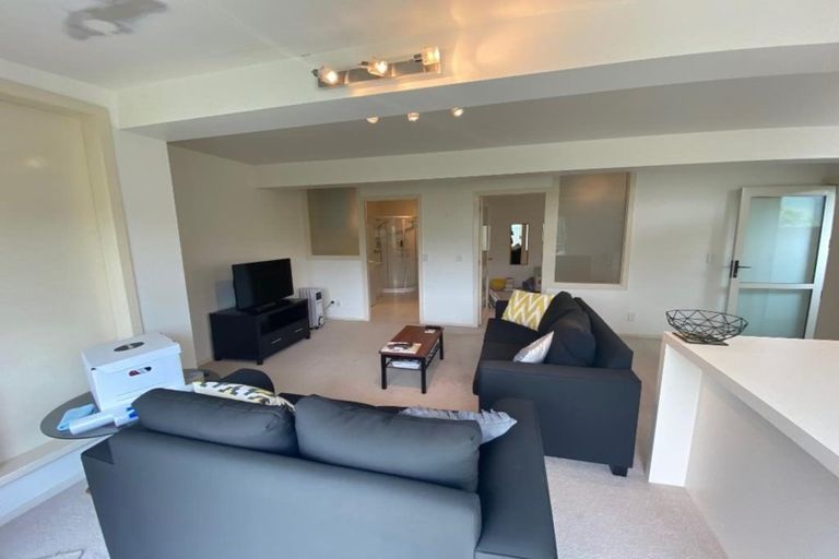 Photo of property in 134 Mairangi Road, Wilton, Wellington, 6012