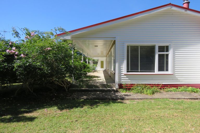 Photo of property in 6 Kupe Road, Coopers Beach, 0420