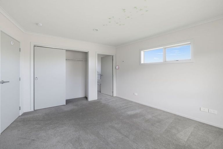 Photo of property in Henry Russell Estate, 21/36 Belgrove Drive, Waipukurau, 4200
