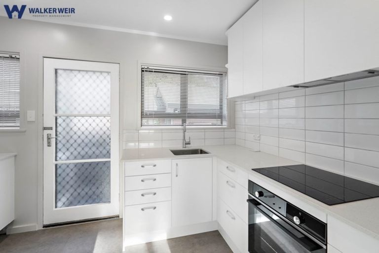 Photo of property in 2/131 Coronation Road, Papatoetoe, Auckland, 2025