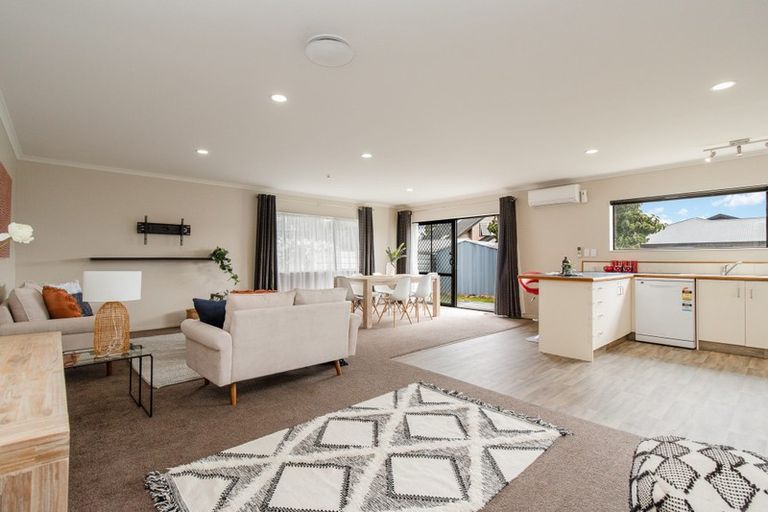 Photo of property in 22a Dickens Street, Owhata, Rotorua, 3010